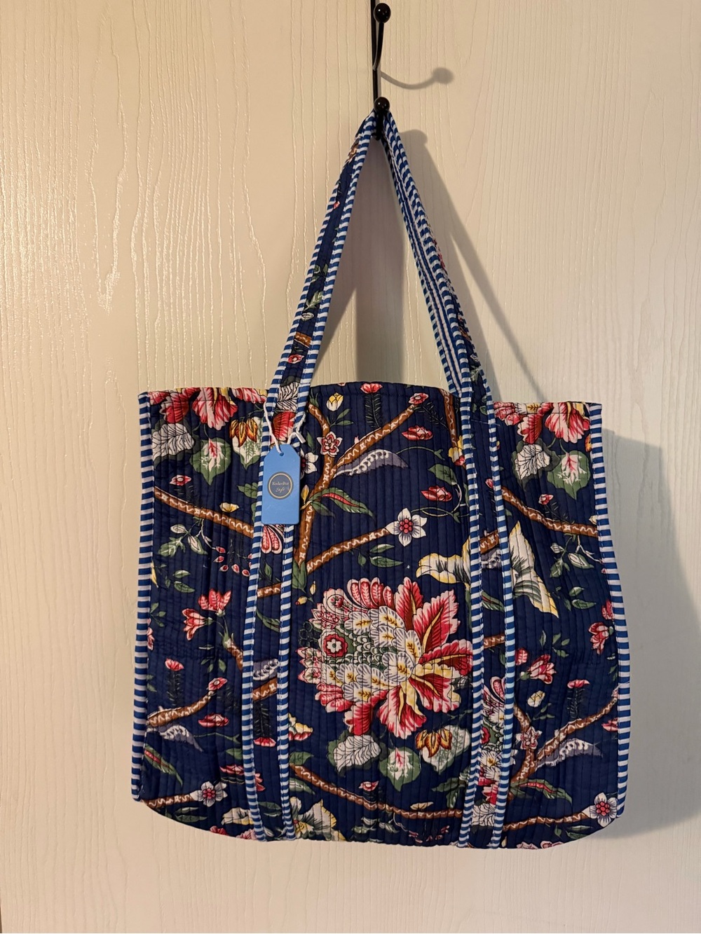 RodeoBar Style Navy Floral Quilted Tote with Multicolor Blooms NWT
